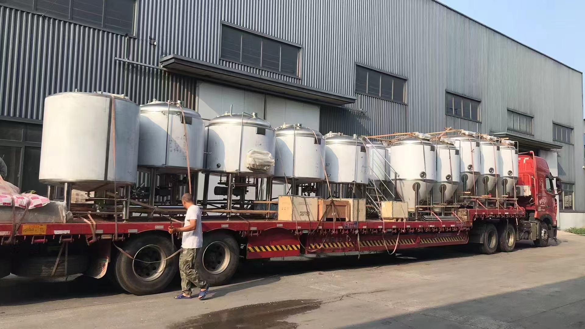 东阳精酿啤酒设备厂—精酿啤酒设备